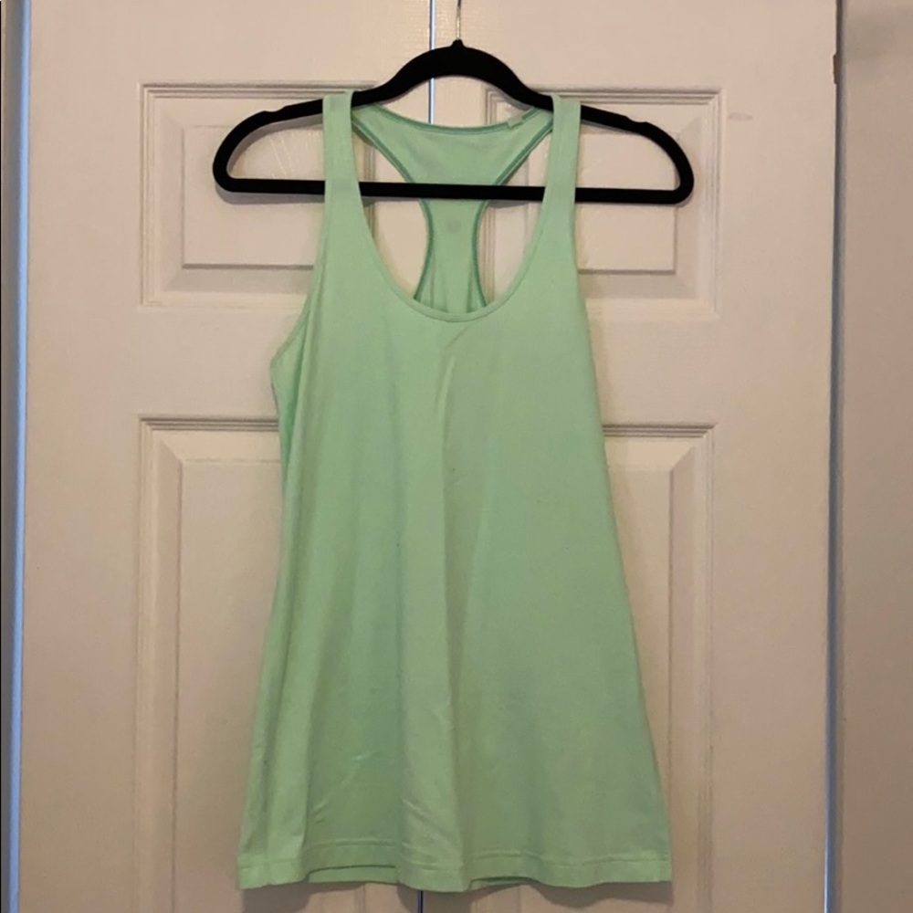 Lululemon tank